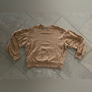GAP Women's Crewneck Sweater in Tan